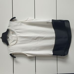 Tahari color block shell with neck detail, black and white, XS